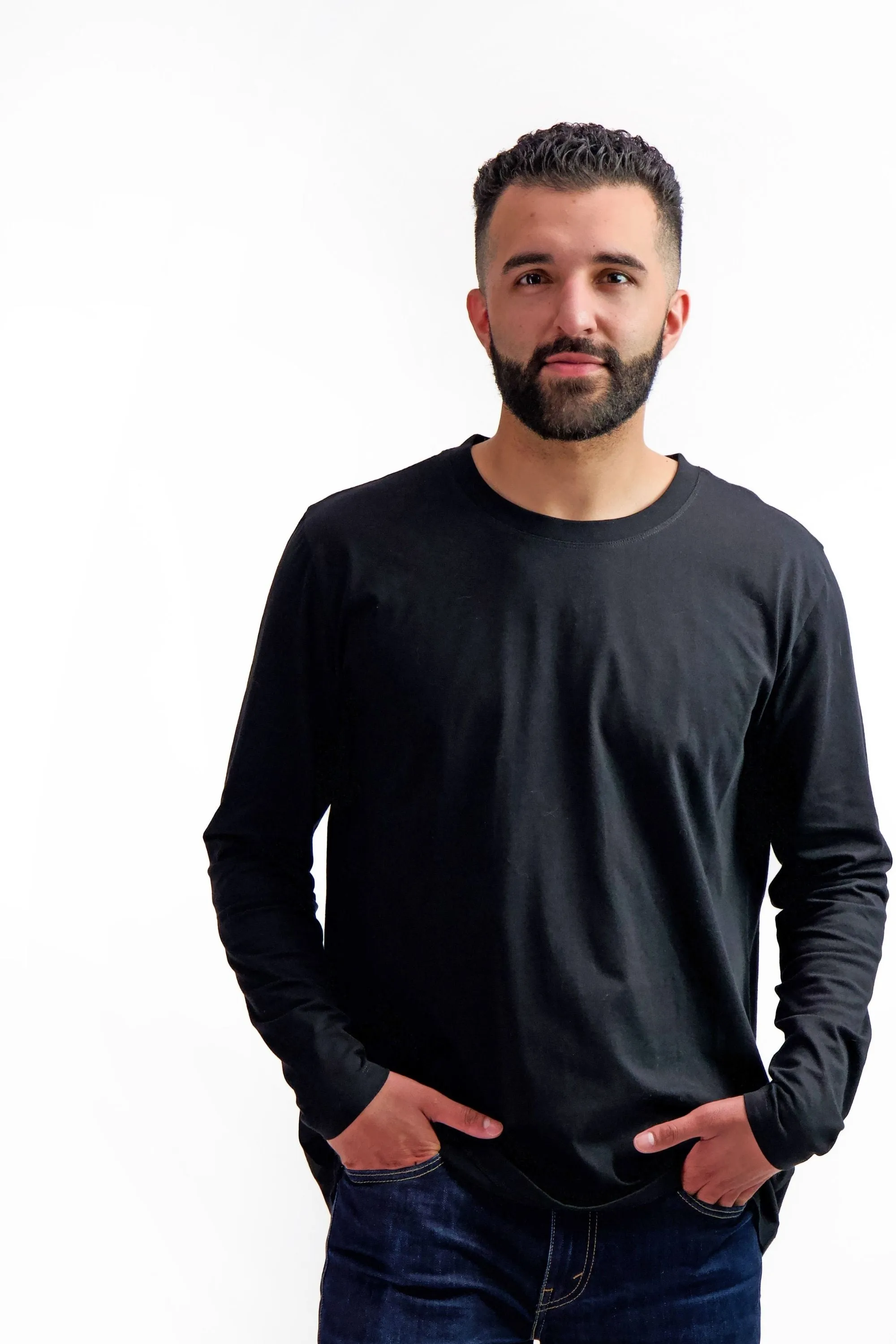 6-Pack Gender-Neutral Long Sleeve Black T-Shirts | Organic Cotton, Soft & Durable Essential