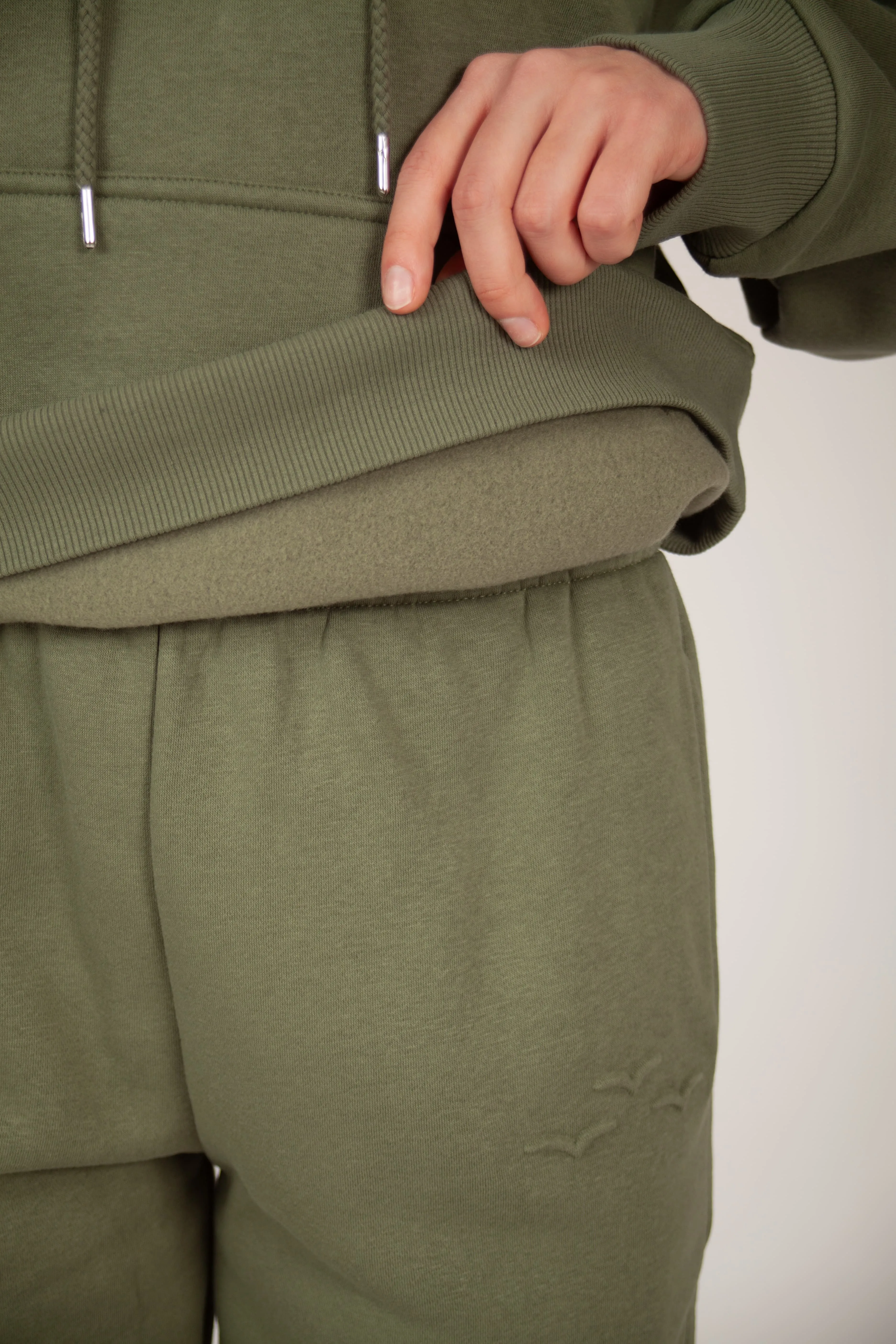 Chlo Relaxed Fit Hoodie In olive