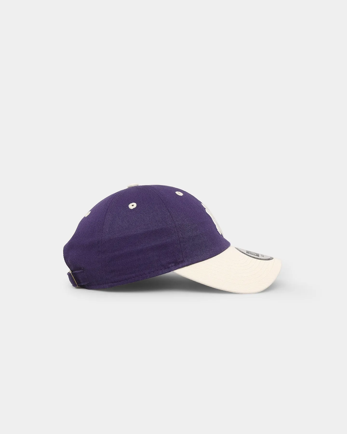 New Era New York Yankees Casual Classic Strapback Purple